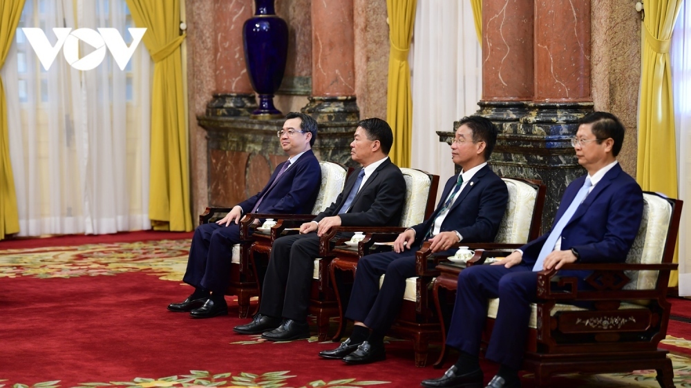 The high-ranking Vietnamese delegation during talks with their Cuban counterparts