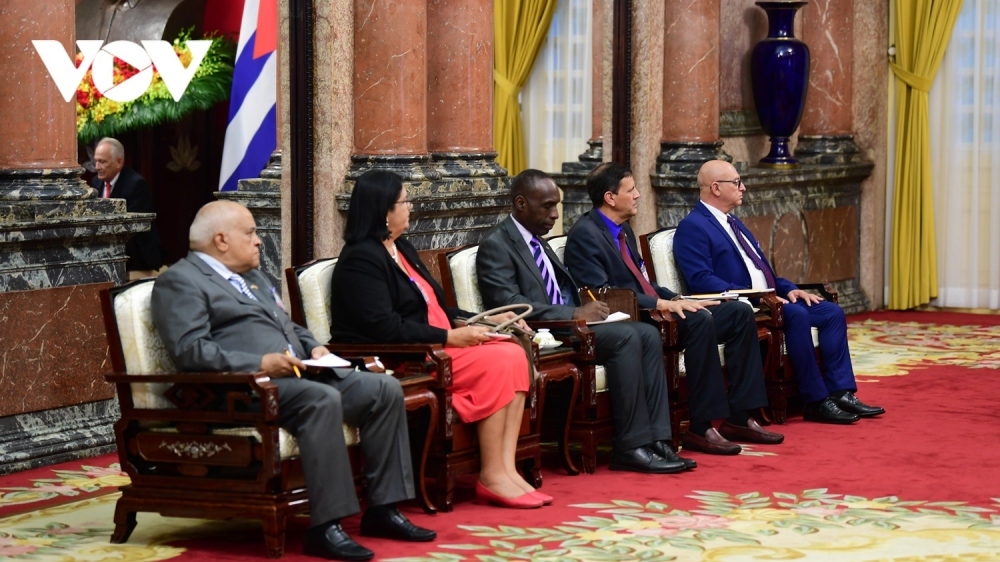 The high-ranking Cuban delegation at the event