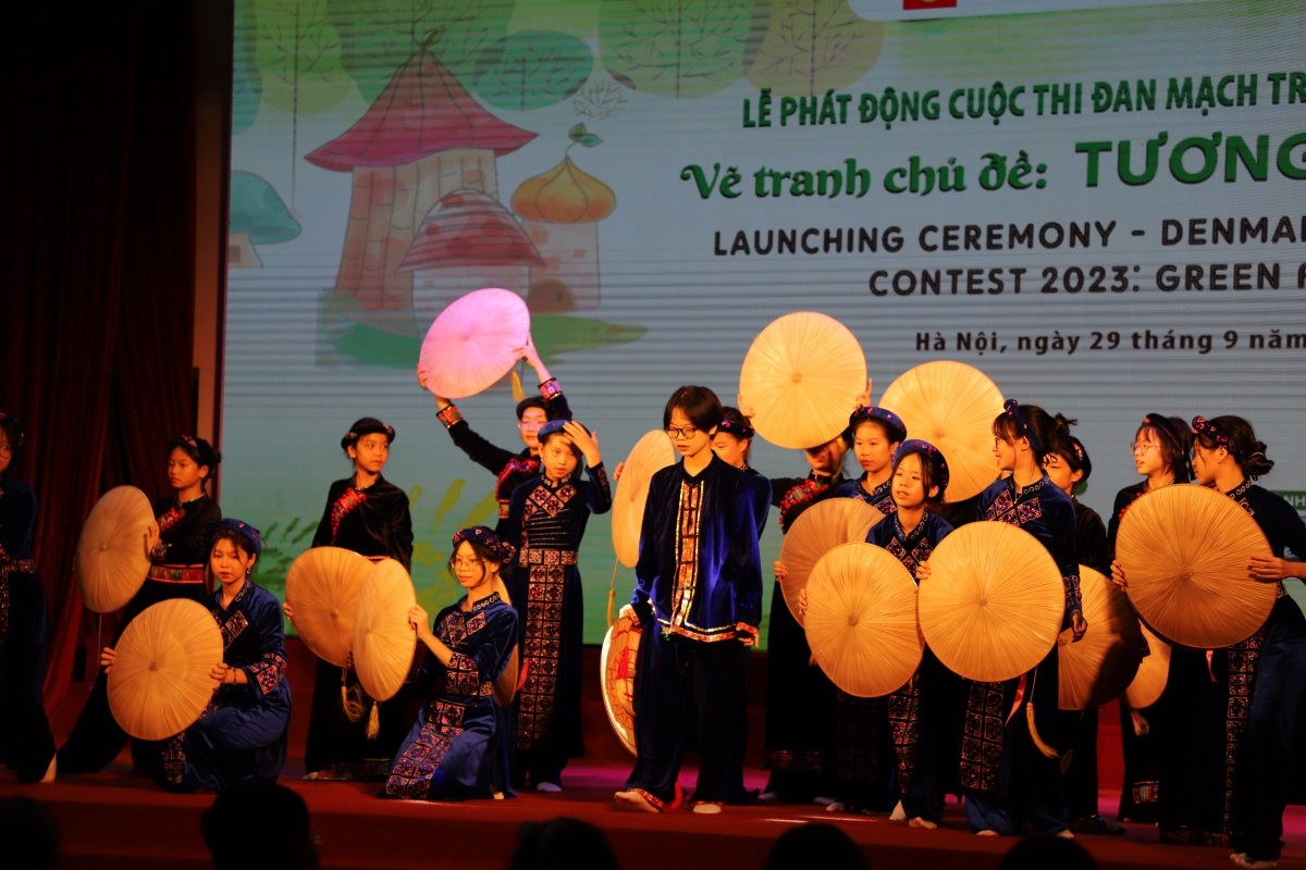 An art program is held during the event