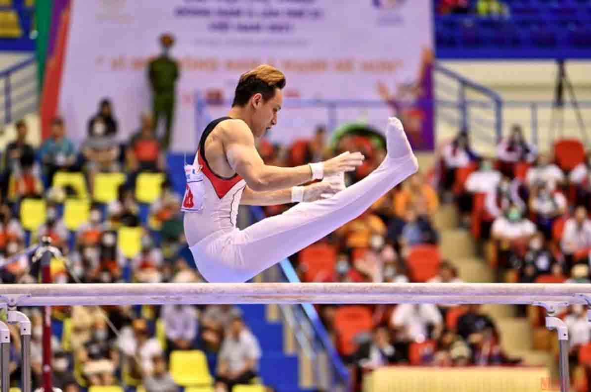 Dinh Phuong Thanh, one of Vietnamese hopefuls in gymnastics. (Photo: nhandan.vn)
