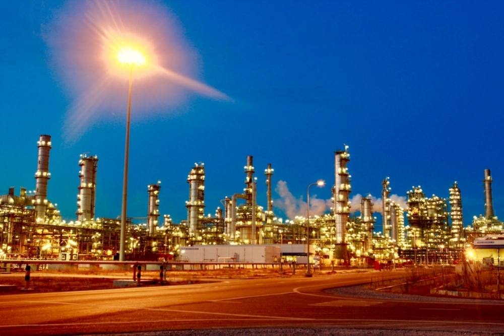 The Nghi Son Refinery and Petrochemical complex at night.