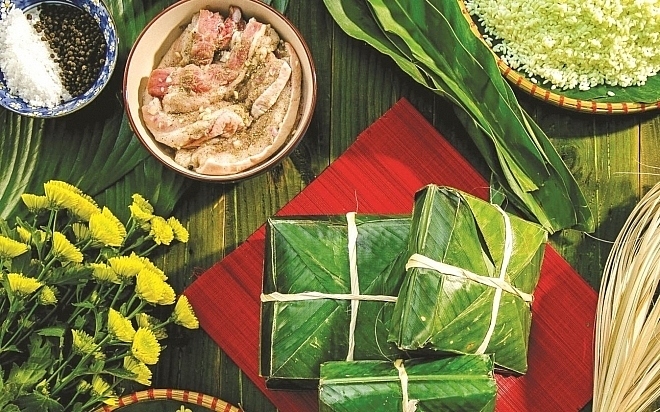 Banh Chung is a traditional cake of Vietnamese people during the lunar New Year holiday