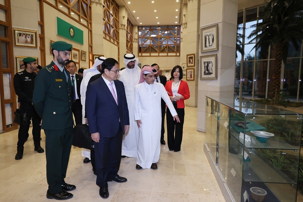Prime Minister Pham Minh Chinh visits the Gulf Cooperation Council headquarters