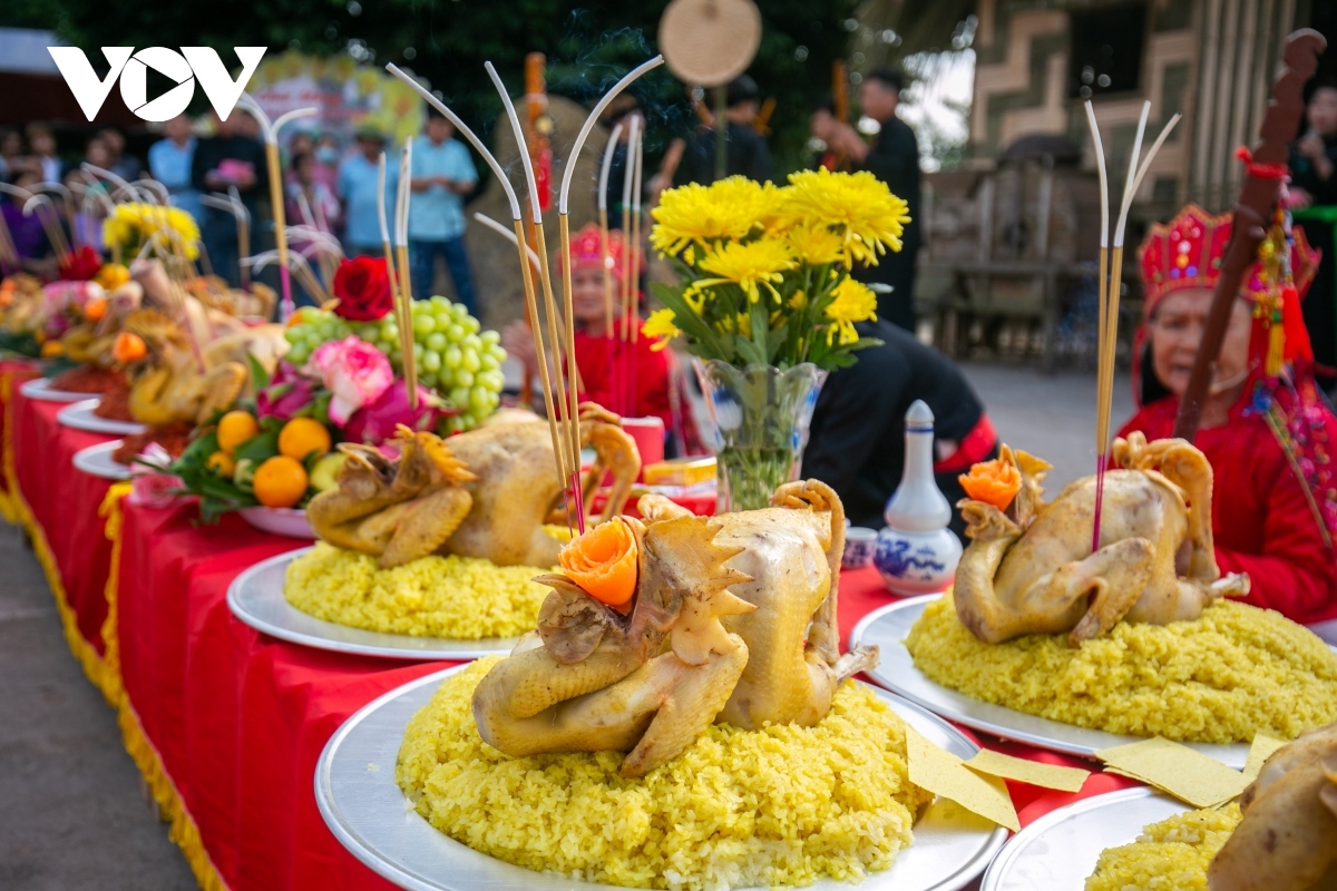 Offerings of the Tay ethnic people during the Then singing ritual