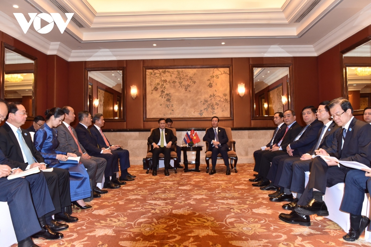 State President Vo Van Thuong meets Cambodian Prime Minister Hun Manet on the sidelines of the third Belt and Road Forum in Beijing, China, on October 18.