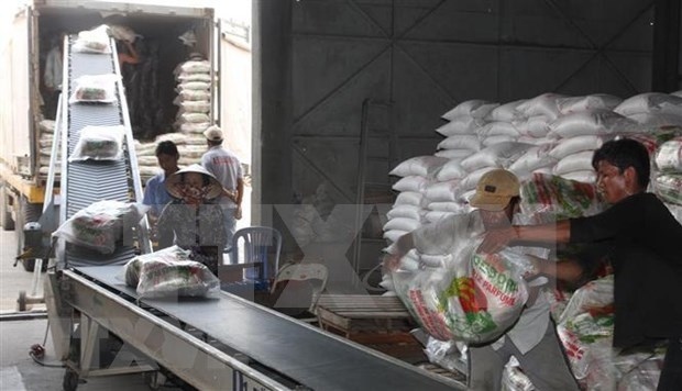 Increased education fees and rice prices are blamed for the CPI rise in October. (Photo: VNA)