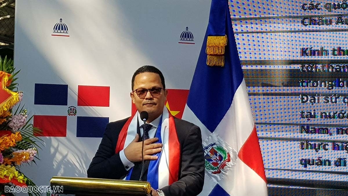 Ambassador Jaime Francisco Rodríguez at the flag raising ceremony in Hanoi on February 25, 2023 celebrating the 179th anniversary of the Dominican Republic’s National Day. (Photo: baoquocte.vn0