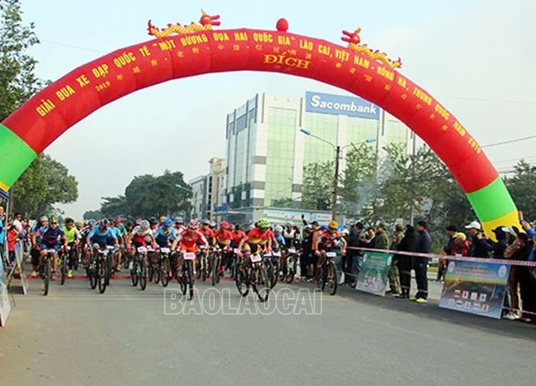 The race resumes after three years of disruption caused due to the impact of the COVID-19 pandemic. (Photo: Baolaocai.vn)