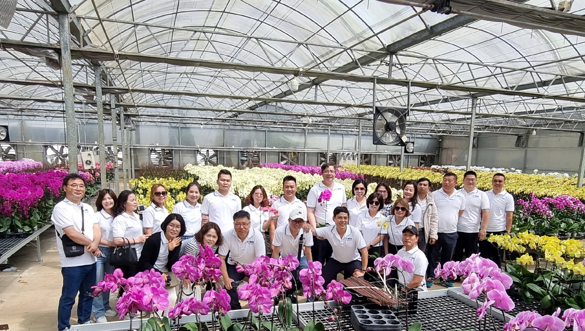 VKBIA seeks partners for exporting Da Lat flowers to the Republic of Korea