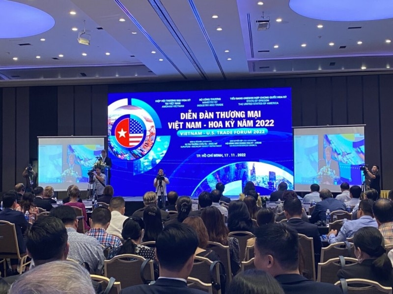 Vietnam - United States Trade Forum 2022 attracts more than 350 delegates from relevant agencies and business associations.
