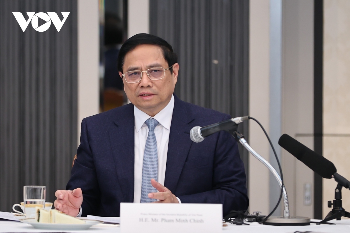 Vietnamese Prime Minister Pham Minh Chinh  calls on foreign businesses, including Japanese firms, to develop the semiconductor industry in Vietnam which is given priority in its development policy. 