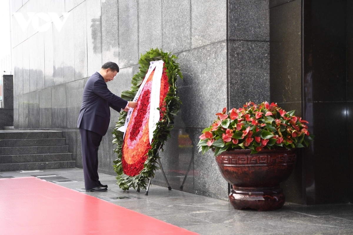 General Secretary and President Xi Jinping is paying a State visit to Vietnam on December 12-13 with numerous activities on the agenda