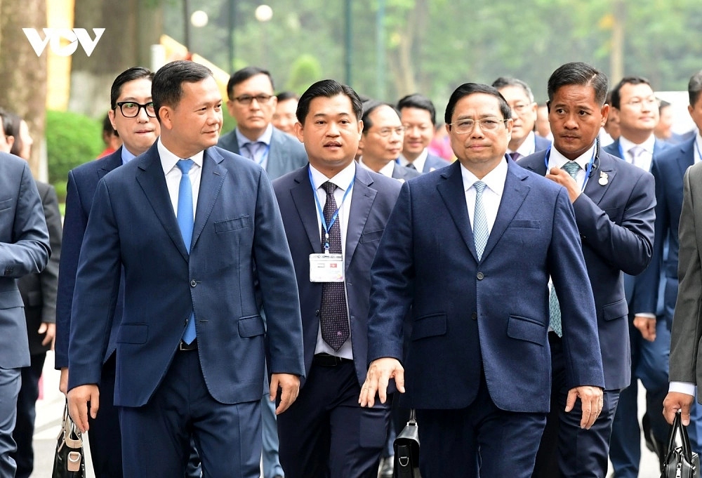 Besides meeting with other Vietnamese leaders, PM Hun Manet is scheduled to give an important speech on Cambodia’s economic development policy as well as economic-trade relations between Cambodia and Vietnam at Hanoi Foreign Trade University.