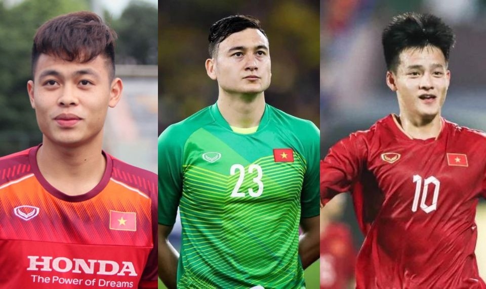 Goalkeeper Dang Van Lam (middle) will miss the coming Asian Cup 2023 in Qatar due to injury.
