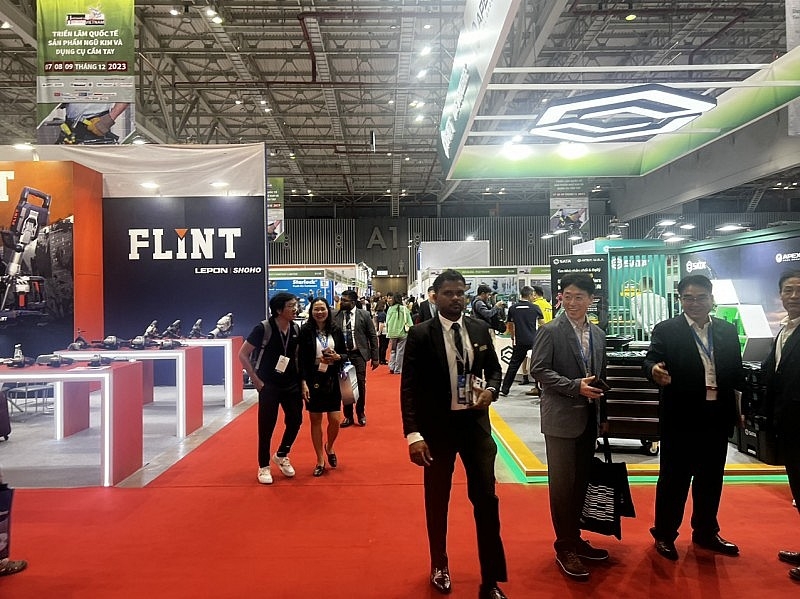Visitors at the Vietnam Expo 2023 