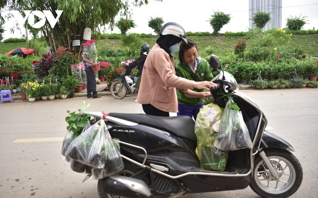 Customers come to the village from many different localities.