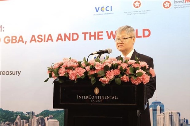 Vice President of the Vietnam Chamber of Commerce and Industry (VCCI) Vo Tan Thanh speaks at the event.