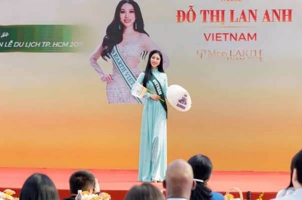 Miss Earth Vietnam 2023 Do Lan Anh shares that she’s proud to become an ambassador of Ho Chi Minh City Tourism Week.
