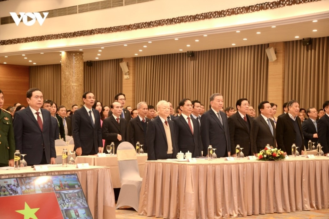 Representatives of the nation’s overseas representative agencies and staff of the Ministry of Foreign Affairs join the event.