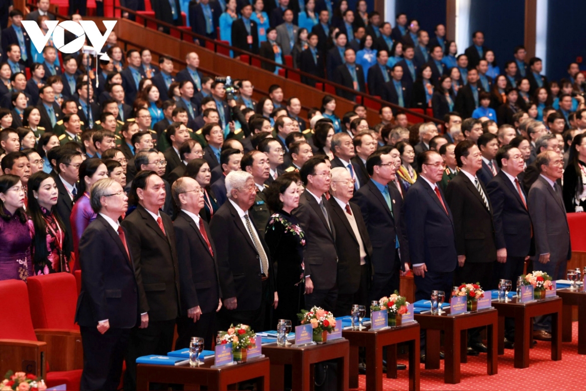 Party General Secretary Nguyen Phu Trong and many other senior Party and State leaders attending the opening ceremony of the congress in Hanoi on December 2