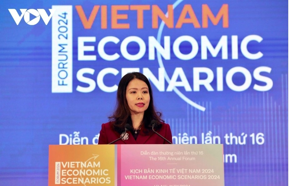 Deputy Minister of Foreign Affairs Nguyen Minh Hang addresses the event