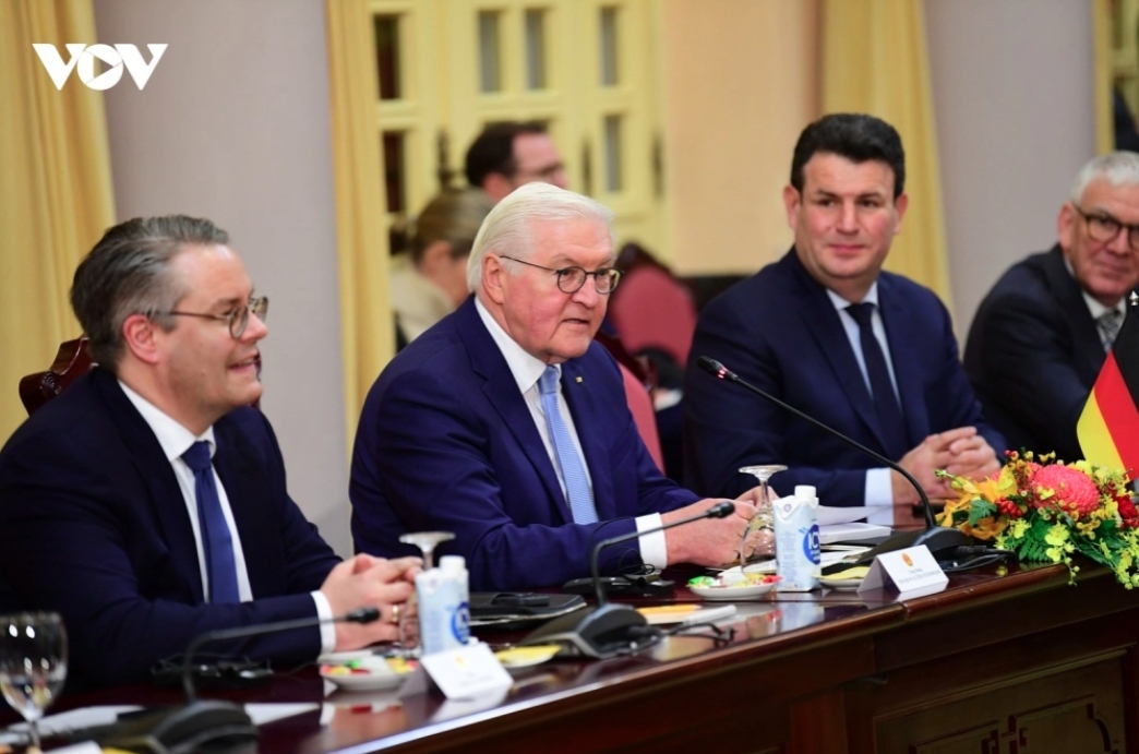 During two-day visit, German President is scheduled to meet with  Vietnamese top leaders to discuss a score of measures to boost bilateral cooperation in a multitude of fields. He is also set to visit several German projects in Ho Chi Minh City and its surrounding areas.