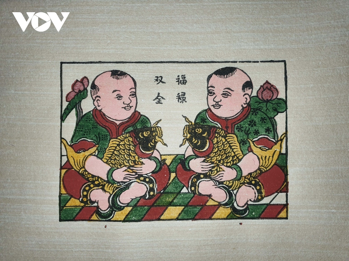 Phúc Lộc - Song Toàn: Thí painting represents the great happiness that people wish to have in life. It also conveys the desire for peace, success, luck, happiness, and fulfillment in life.
