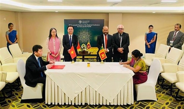 At the signing of a joint work plan on agricultural cooperation in the 2024-2026 period between Vietnam and Sri Lanka (Image source: Vietnamese Embassy in Sri Lanka)