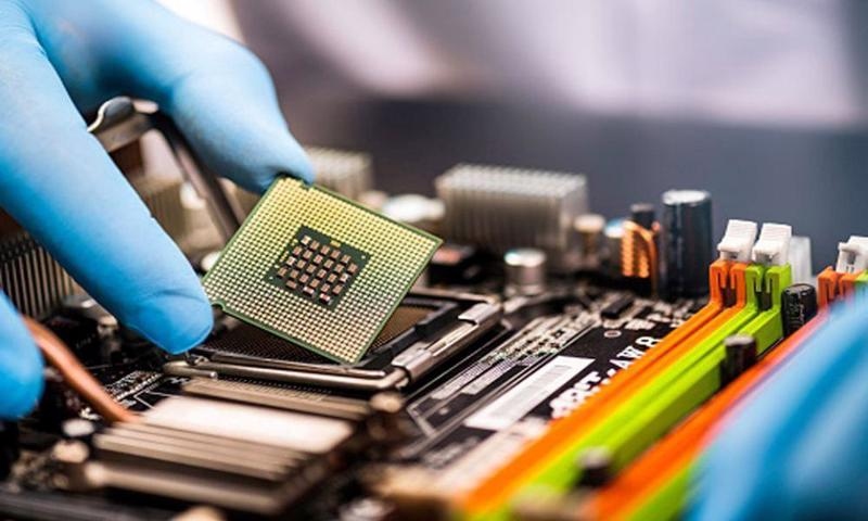 Vietnam has great potential to develop the semiconductor industry, according to experts. (Illustrative image)