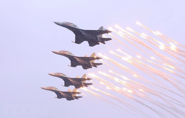 A flyover performance in the first Vietnam International Defence Expo in 2022