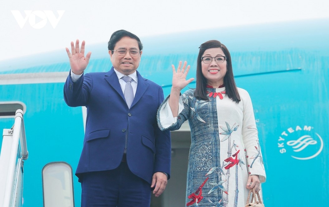 Prime Minister Pham Minh Chinh and his wife