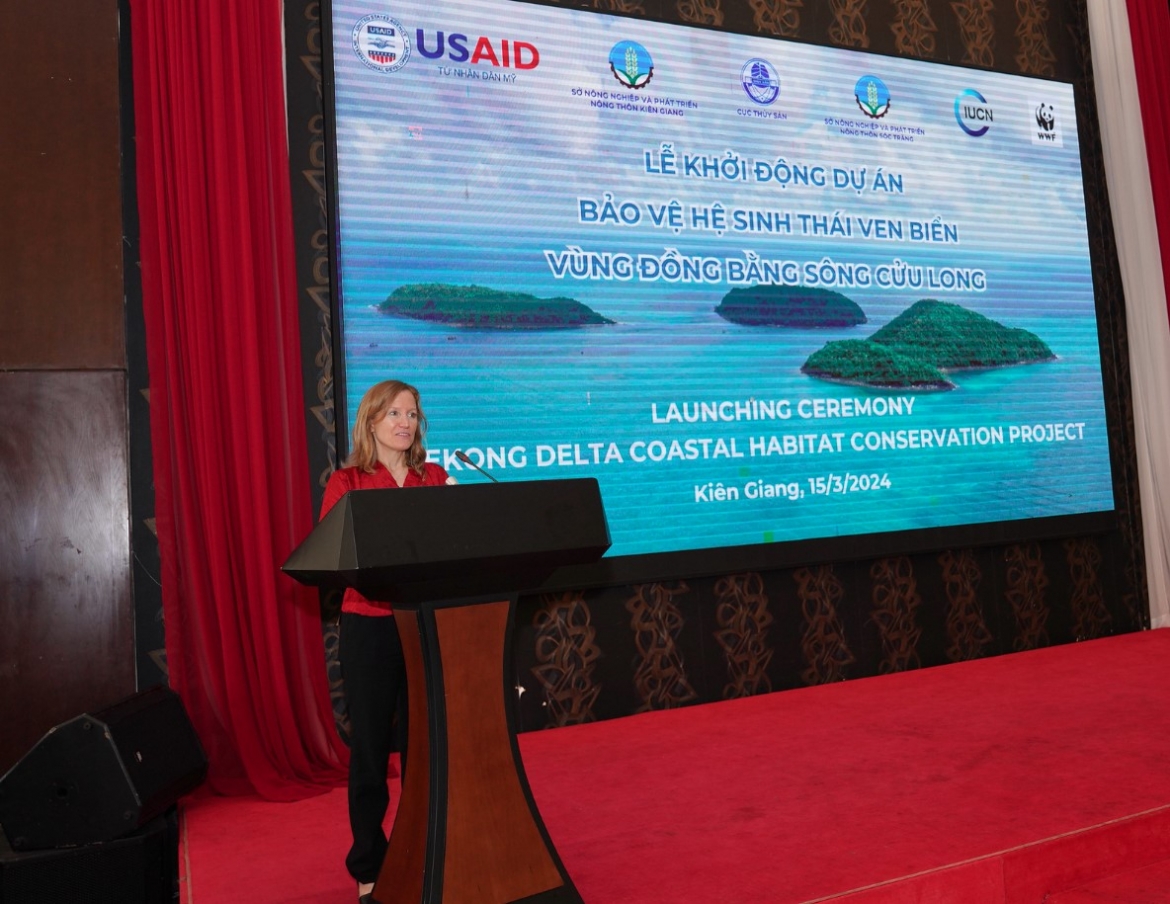 USAID/Vietnam Mission Director delivers remarks at the event. (Photo: USAID/Vietnam)