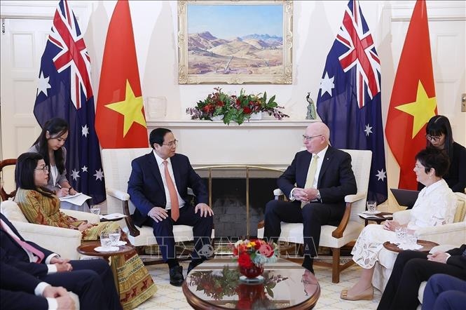 Vietnamese Prime Minister Pham Minh Chinh and Australian Governor-General Gen. David Hurley during their meeting in Canberra on March 7. (Photo: VNA)