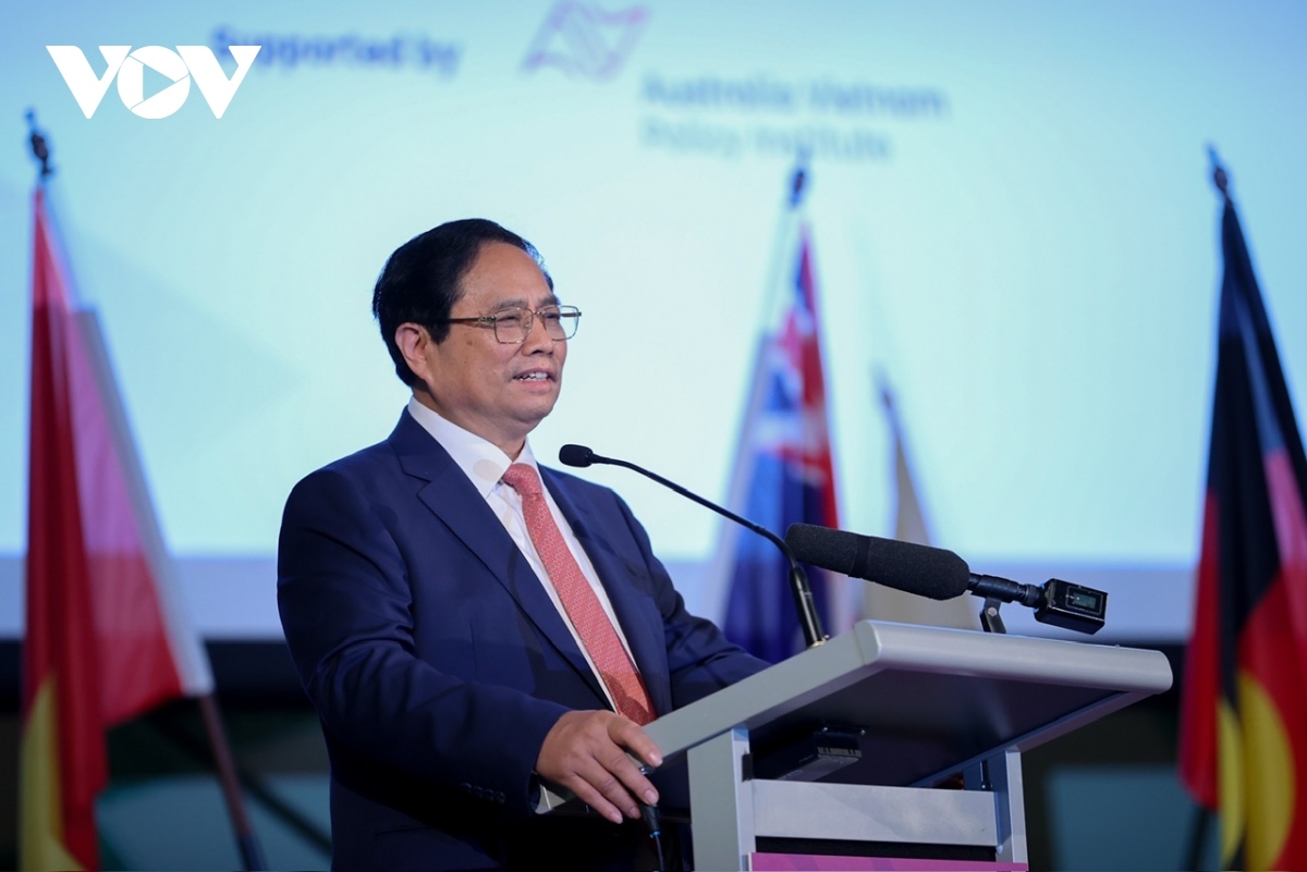 Vietnamese Prime Minister Pham Minh Chinh delivers a speech at the Vietnam - Australia business forum