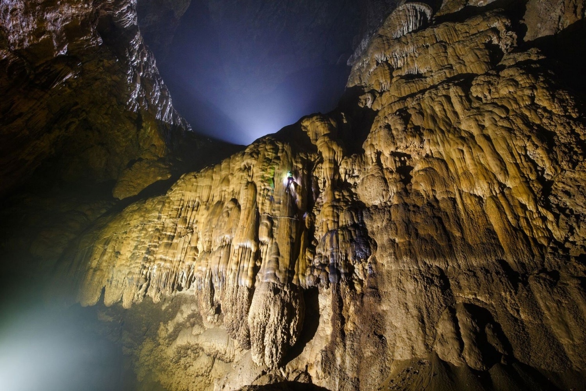 Mammoth Cave in the United States tops the list of the 10 best caves in the world as compiled by Timeout. It is followed by Škocjan in Slovenia and Waitomo Caves in New Zealand.