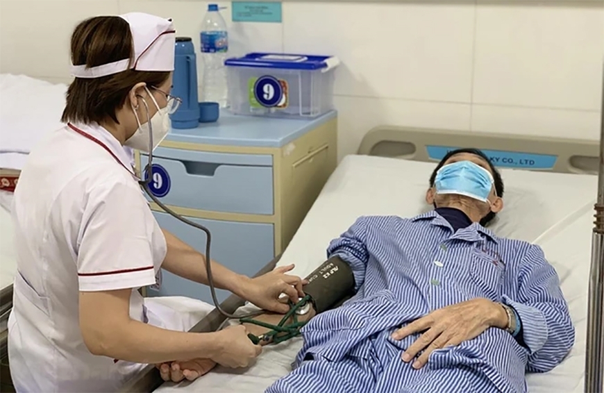 In 2023, the country detected a total of 106,086 TB patients and recorded around 13,000 related deaths, with the successful treatment rate being maintained at a high level of over 90%. Despite this success, there are still more than 40% of TB patients in the community who have not been detected and treated, Luong noted.