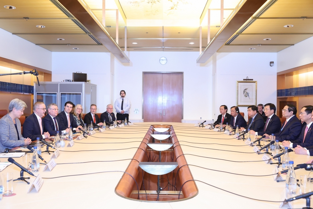 Australian Prime Minister Anthony Albanese and Vietnamese Prime Minister Pham Minh Chinh hold talks on measures to further promote Vietnam - Australia strategic partnership in Canberra on March 7