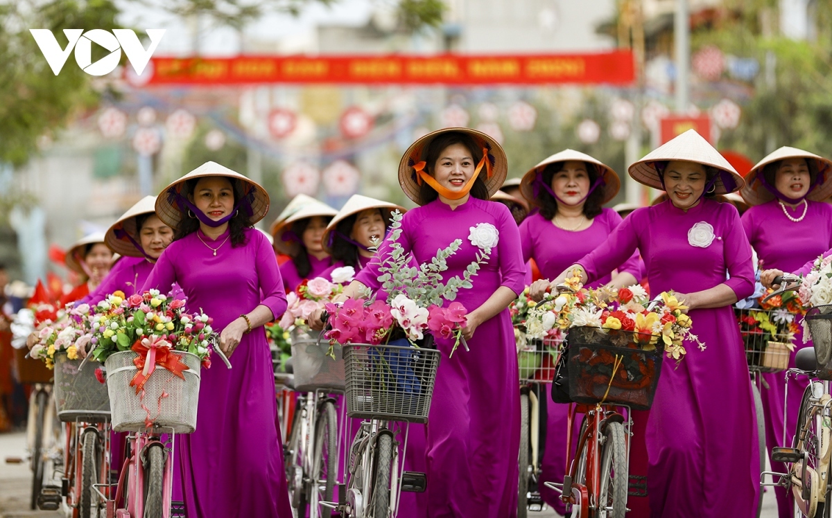 Vietnam gives priority to promoting women's role in society