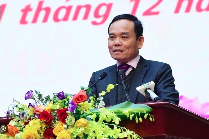 Deputy Prime Minister Tran Luu Quang