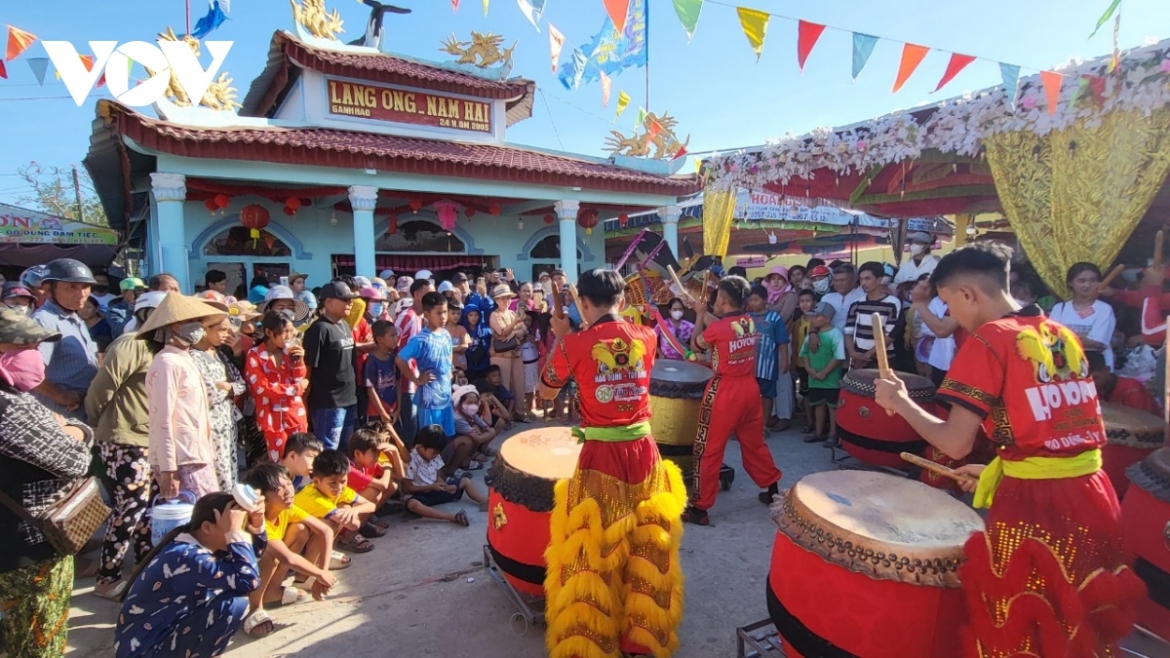 The festival aims to popularise local images among domestic and international friends.