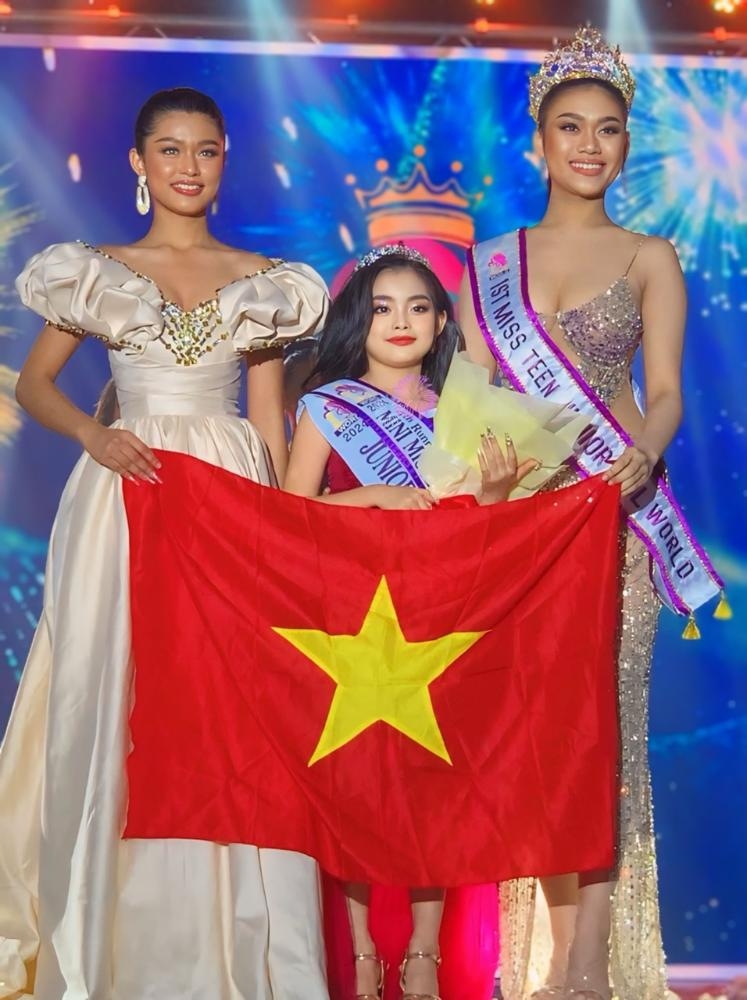 Bao Linh wins first runner-up at Mini Miss Junior Idol World 2024
(Photo: congluan.vn)