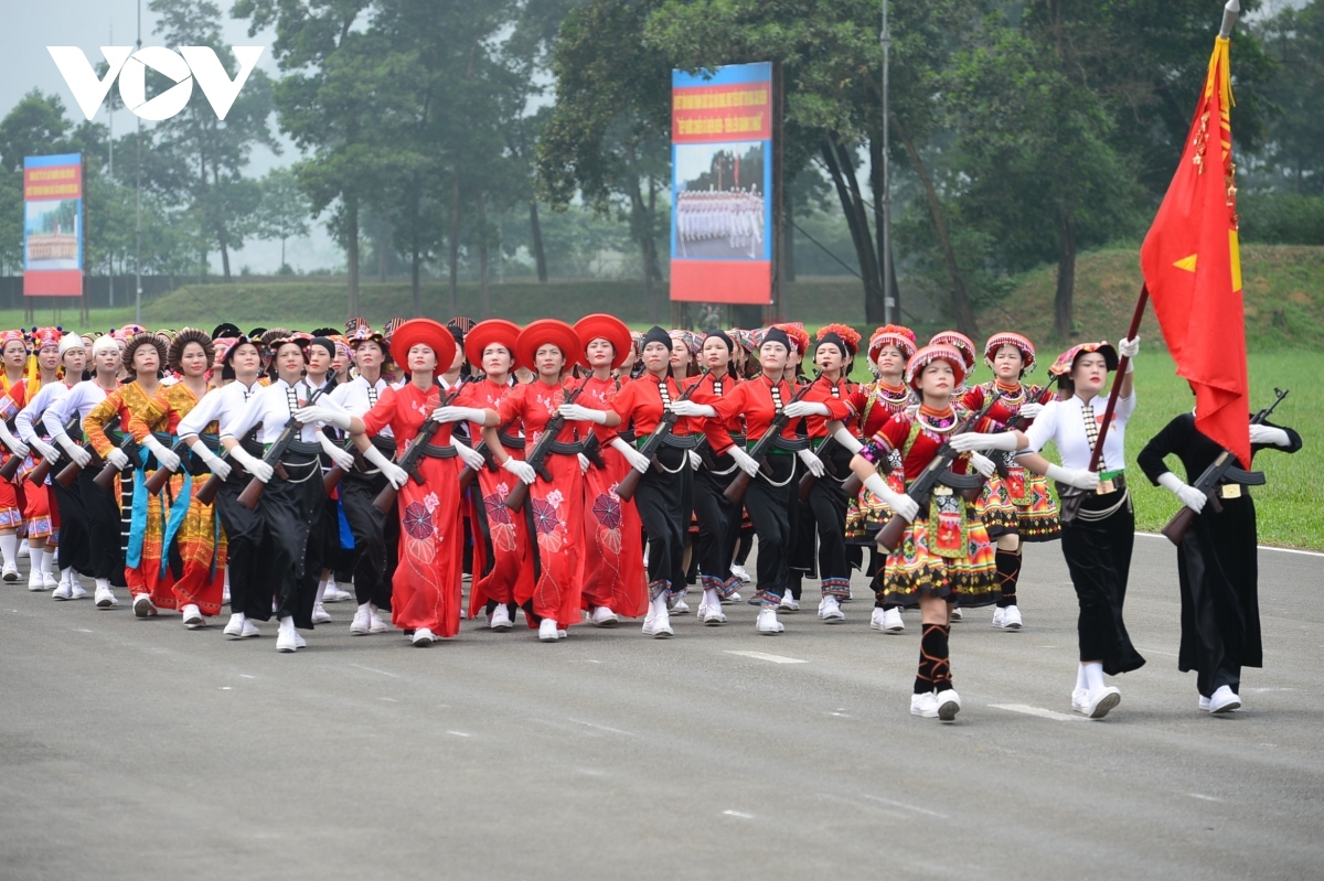 The parade will serve as the highlight among a series of activities to be held to mark the victory anniversary. It will affirm the significance and historical value of the Dien Bien Phu Victory and the overall development of the Vietnam People's Army.