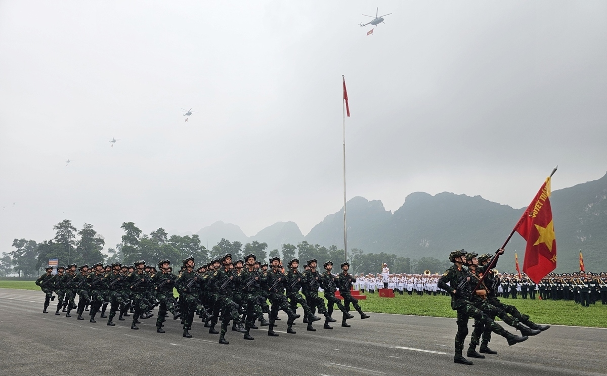 The parade on May 7 will feature the participation of all military and militia forces, including the air force.