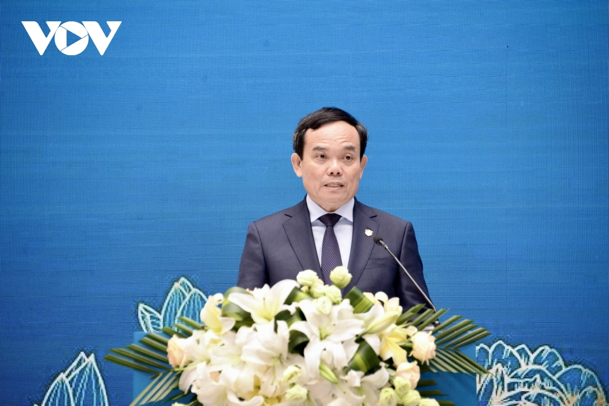Deputy Prime Minister Tran Luu Quang addresses the event