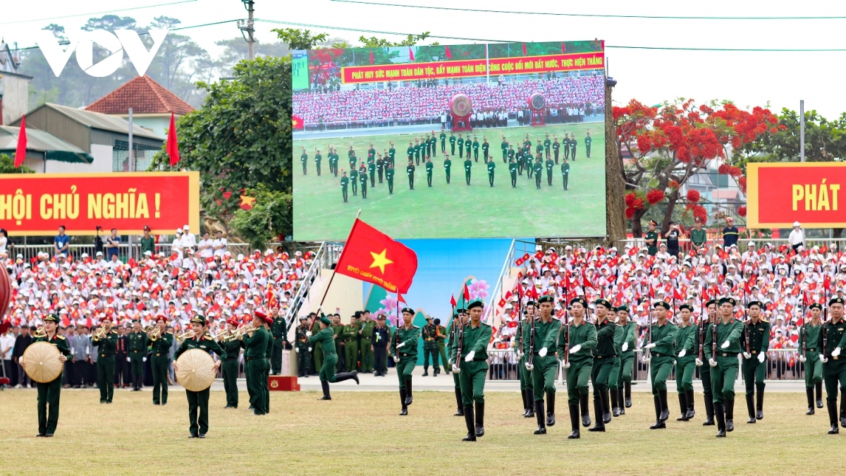 An art performance put on by artists from the Ministry of National Defence
