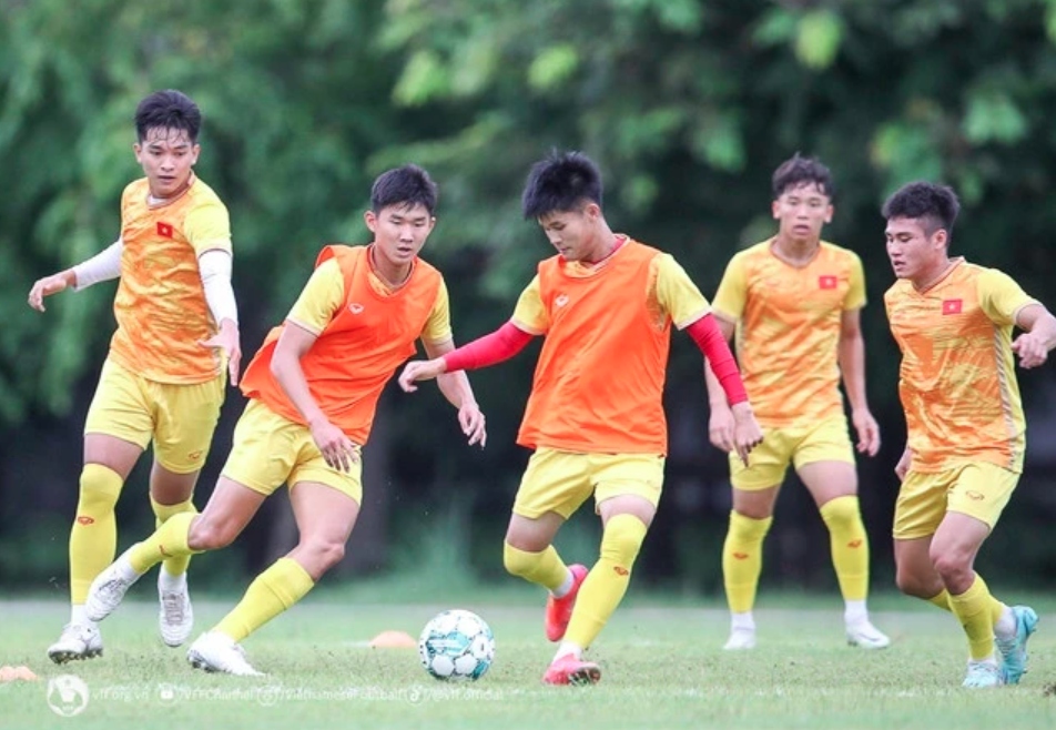 Local footballers will take part in the AFF U16 Youth Championship in Indonesia. (Photo courtesy of Vietnam Football Federation)