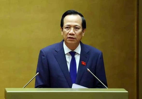 Minister of Labour, Invalids and Social Affairs Dao Ngoc Dung addresses the National Assembly's 7th session.