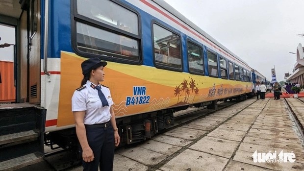 The “Central Heritage Connection” train route (Photo: tuoitre.vn)