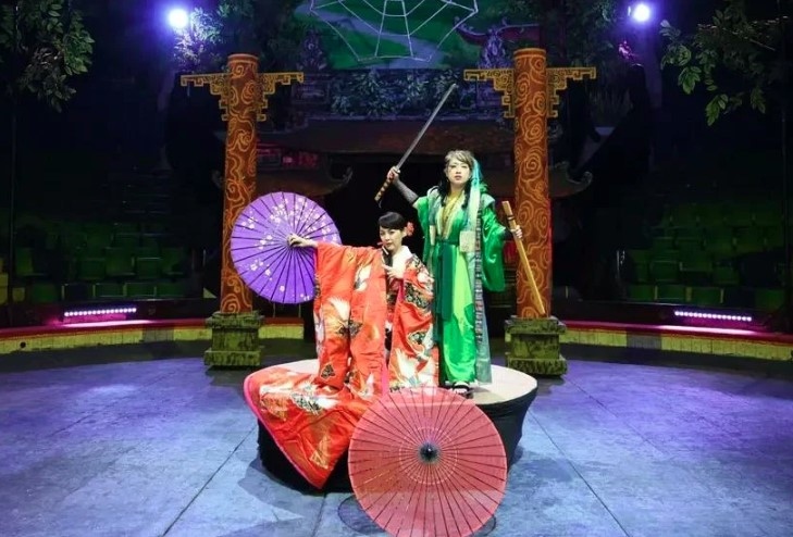 Two Japanese magicians - Ai (left) and Yuki (right) will perform in the special programme (Photo courtesy from the organiser)