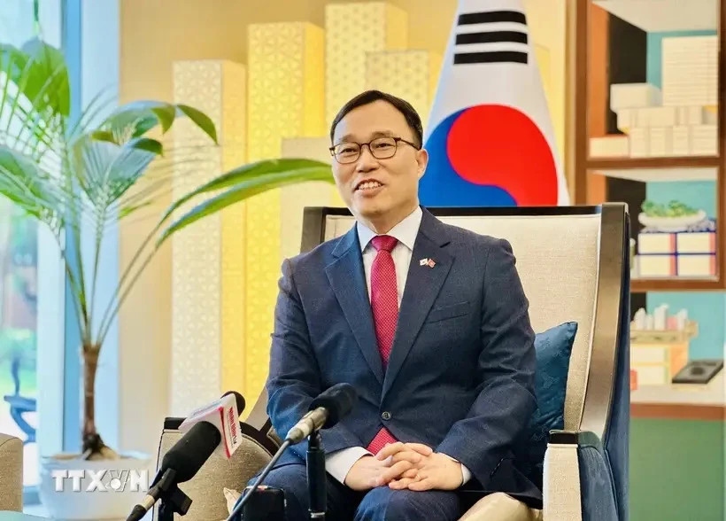 RoK Ambassador to Vietnam Choi Young-sam